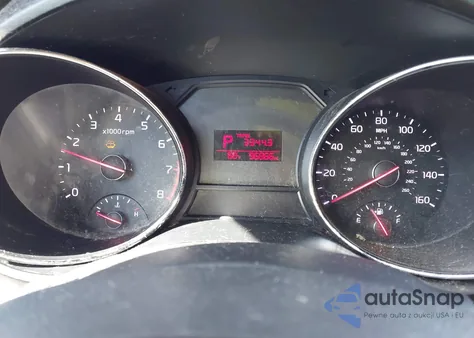 2016 Kia Sedona Lx z USA, uszkodzony, nr VIN KNDMB5C12G6179002